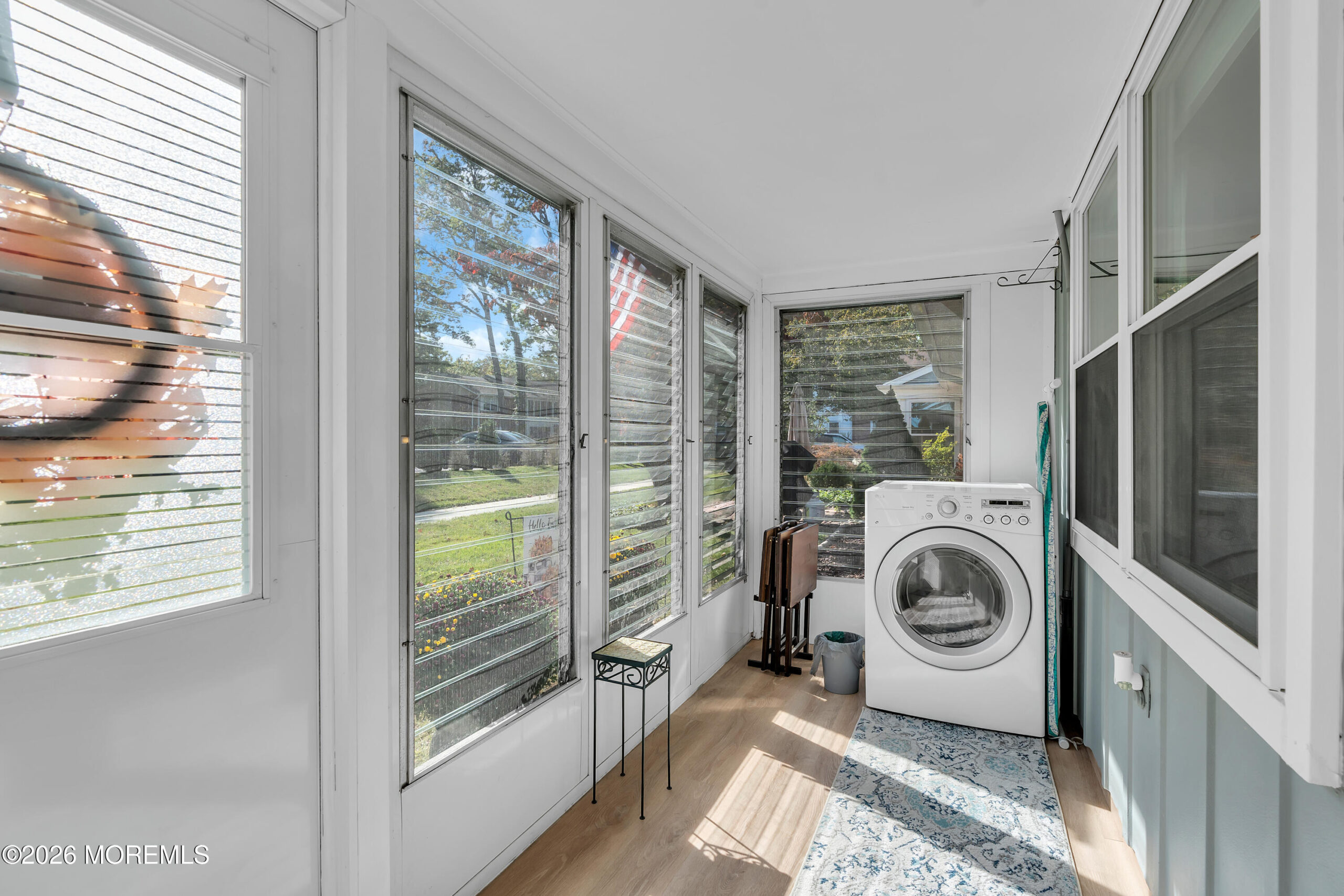 45c Cambridge Court Image 2