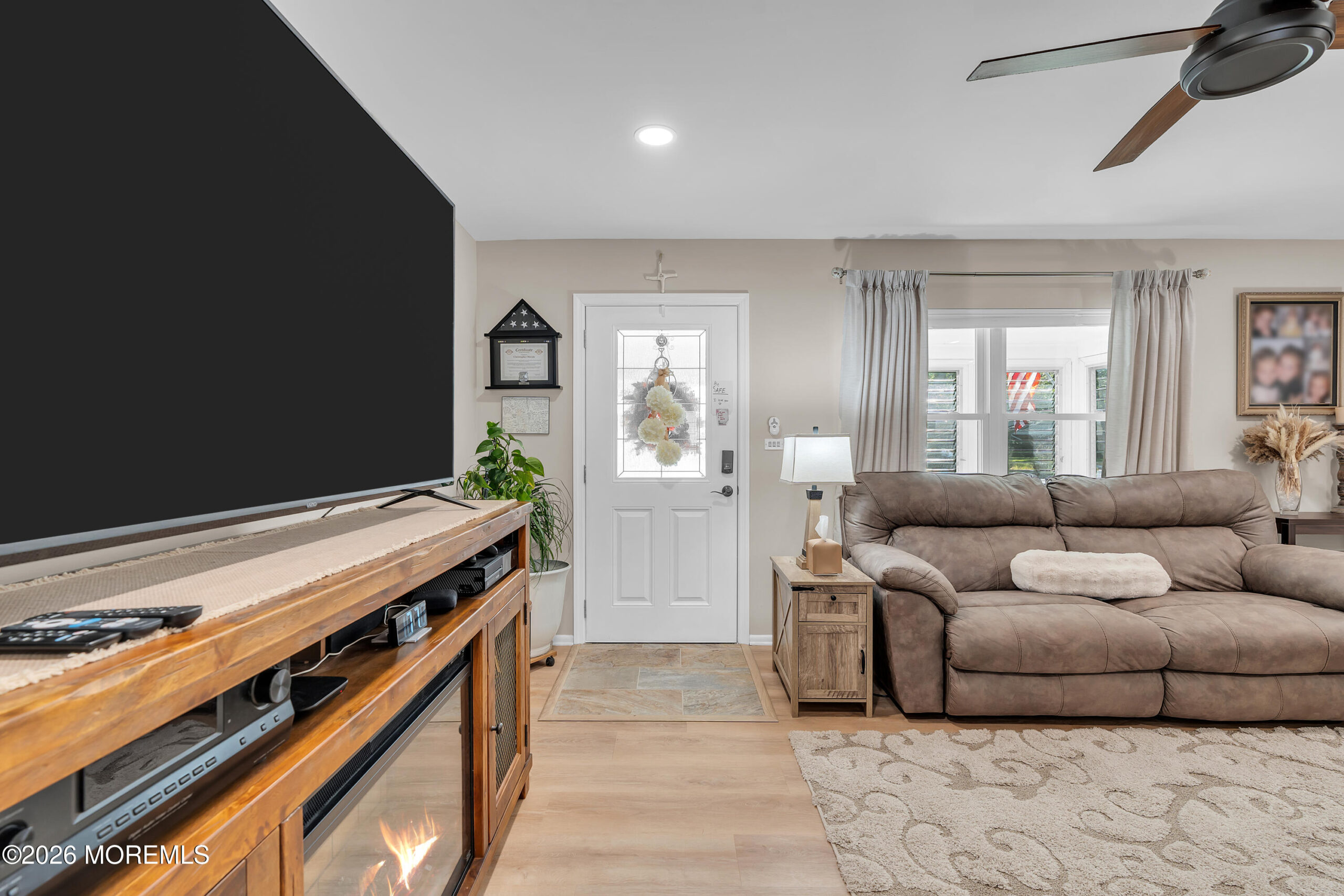 45c Cambridge Court Image 4