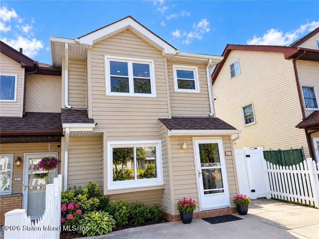 454 Raritan Avenue Image 5