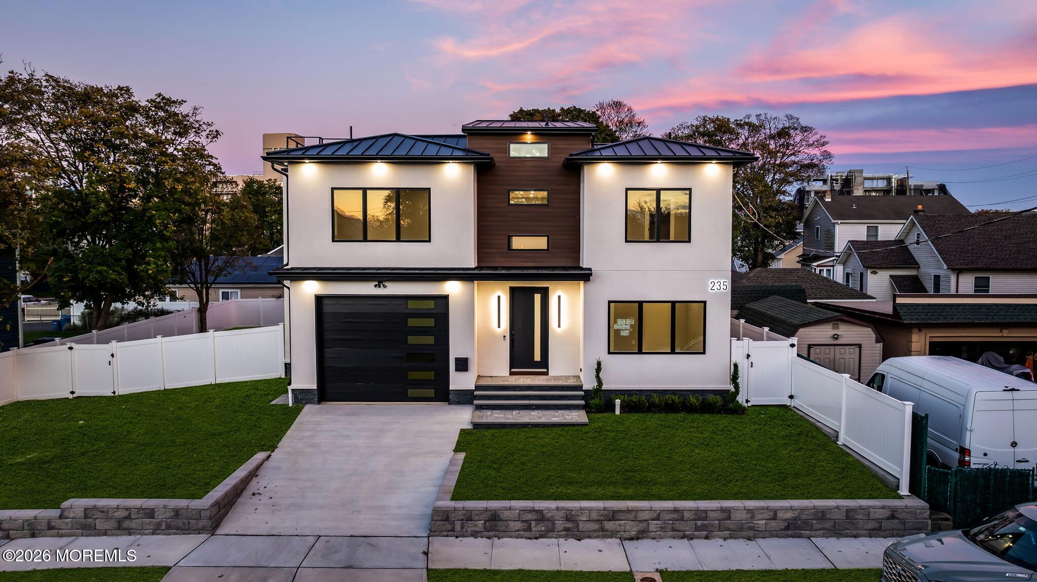 235 Hearn Avenue Image 2