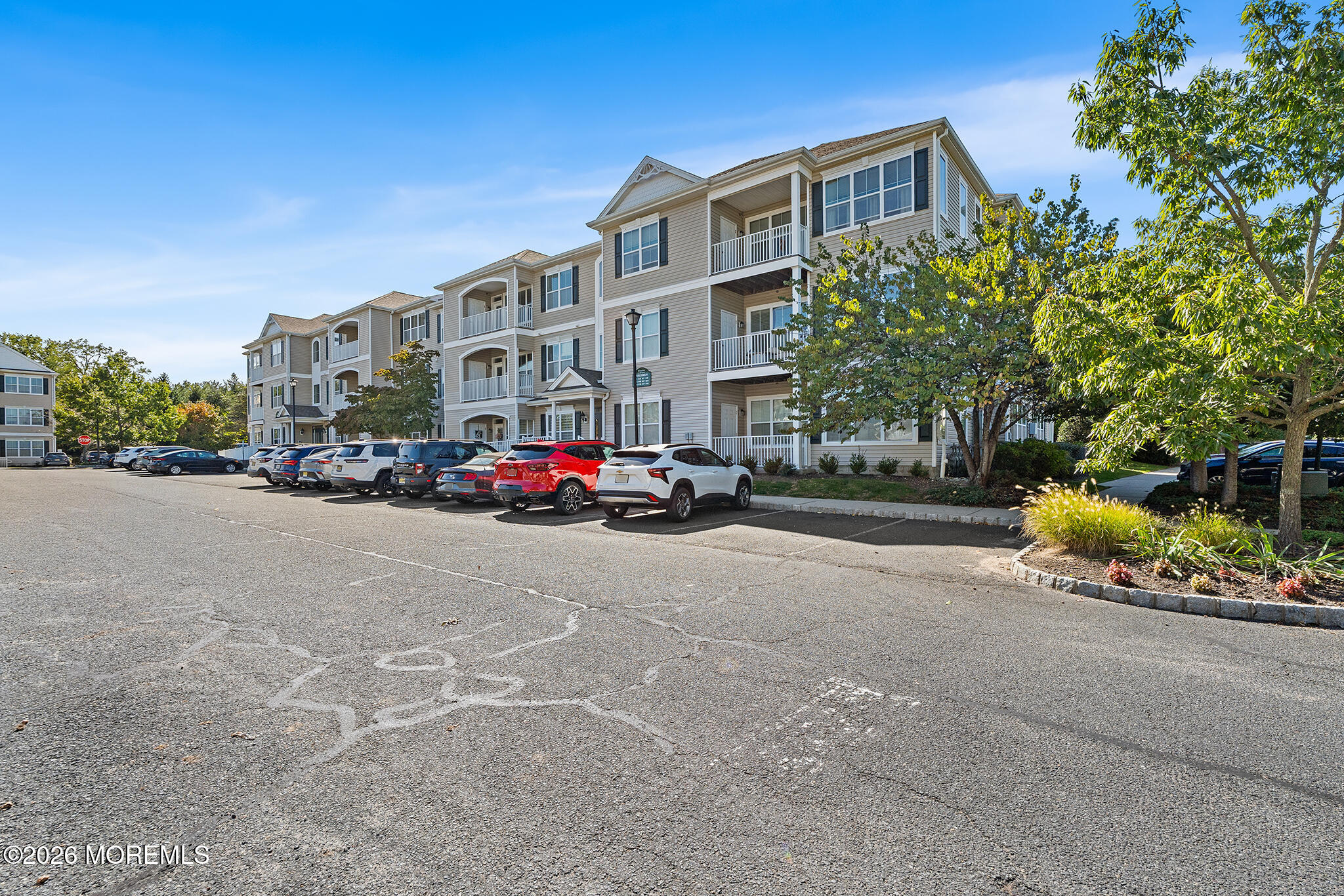 635 Sloan Court Image 3