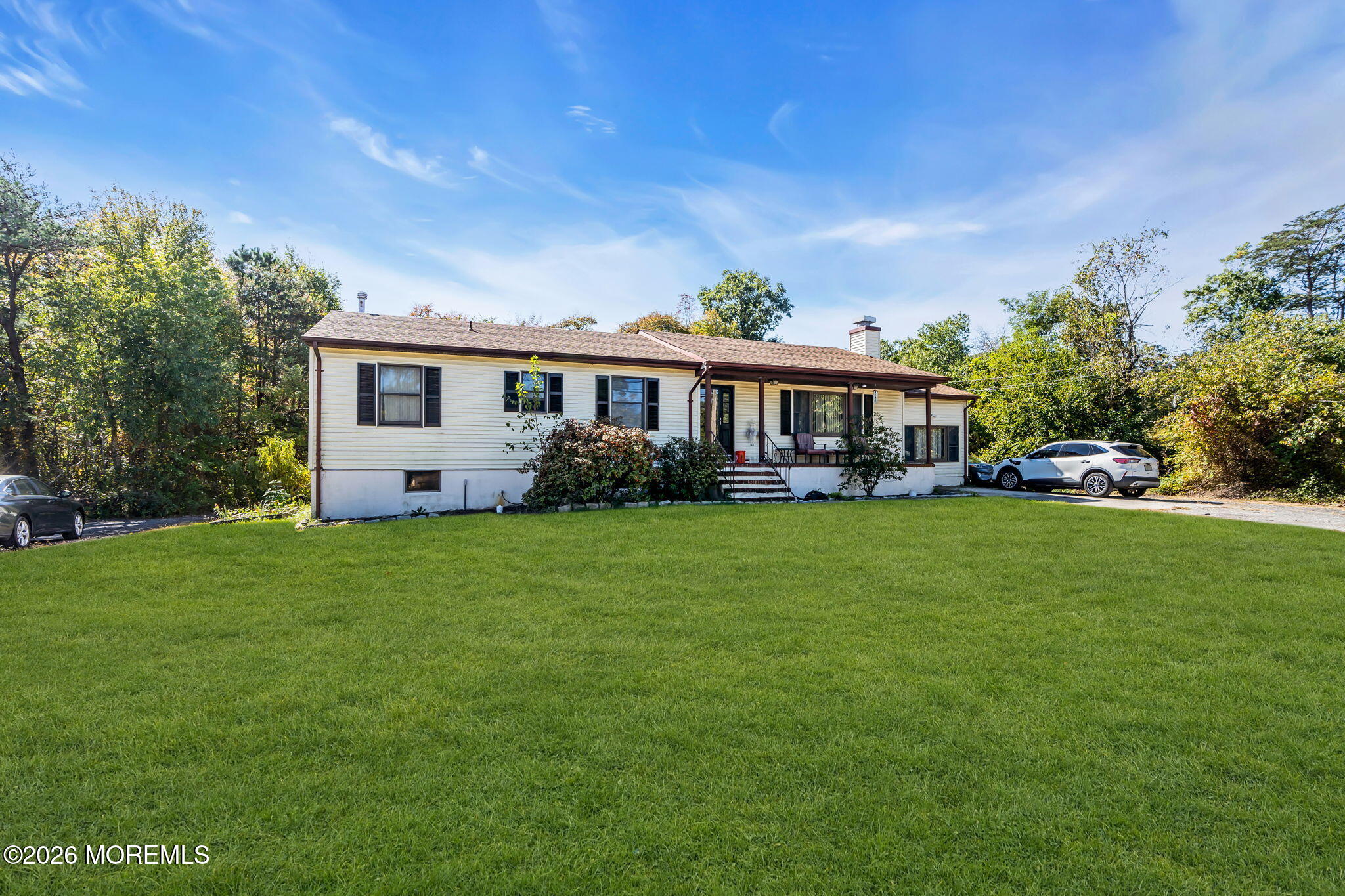 303 W Commodore Boulevard Image 3
