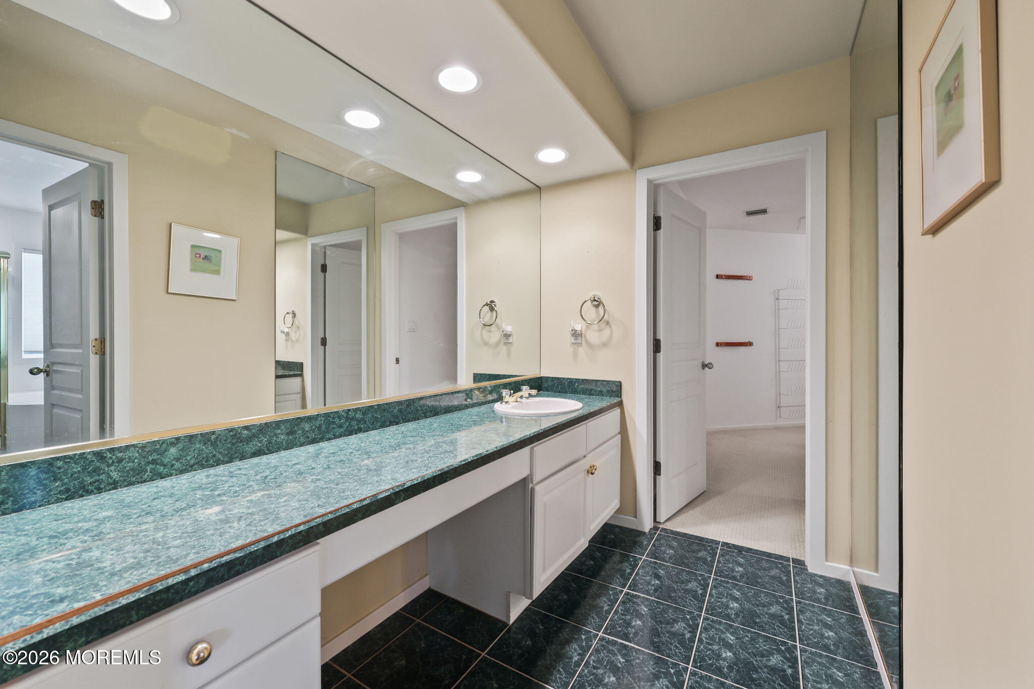 684 Harding Road, Little Silver, NJ, 07739 image 37