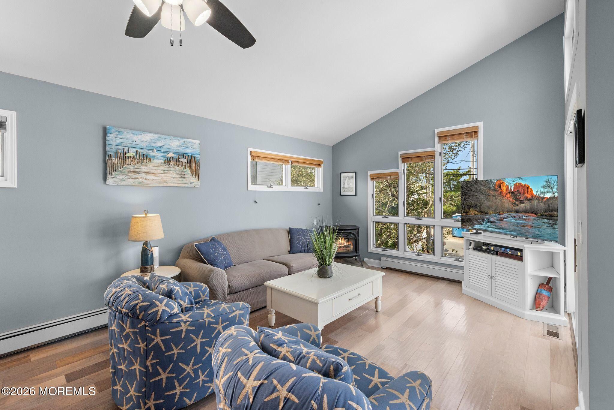 5511 Holly Avenue Image 3