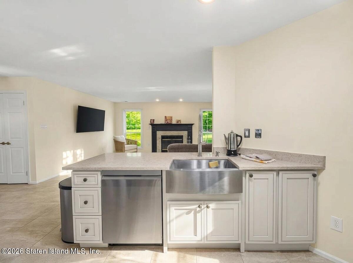 471 Hawthorne Place, Marlboro, NJ, 07746 image 14
