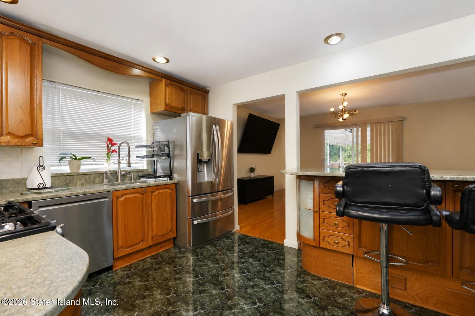 282 Seguine Avenue, Staten Island, NY, 10309 image 8