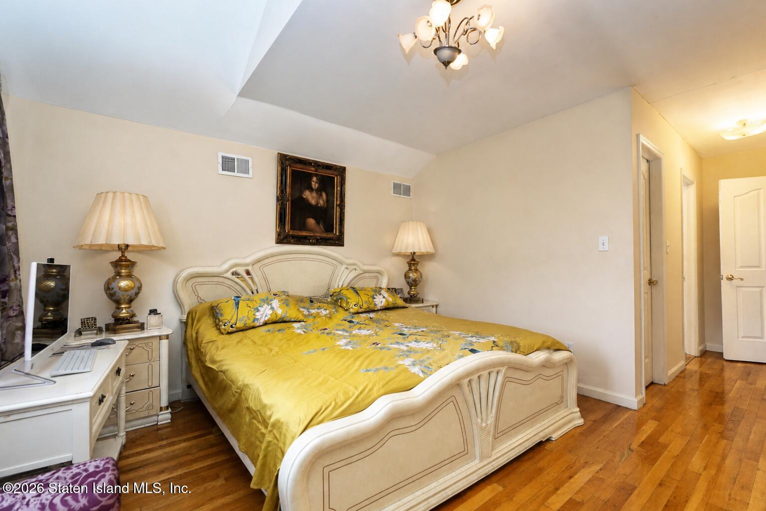 282 Seguine Avenue, Staten Island, NY, 10309 image 20