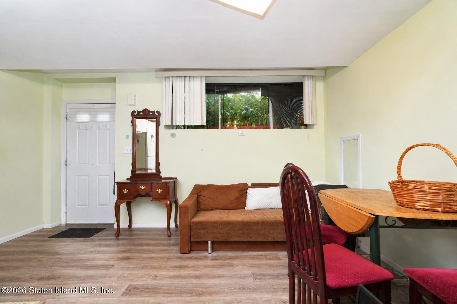 282 Seguine Avenue, Staten Island, NY, 10309 image 28