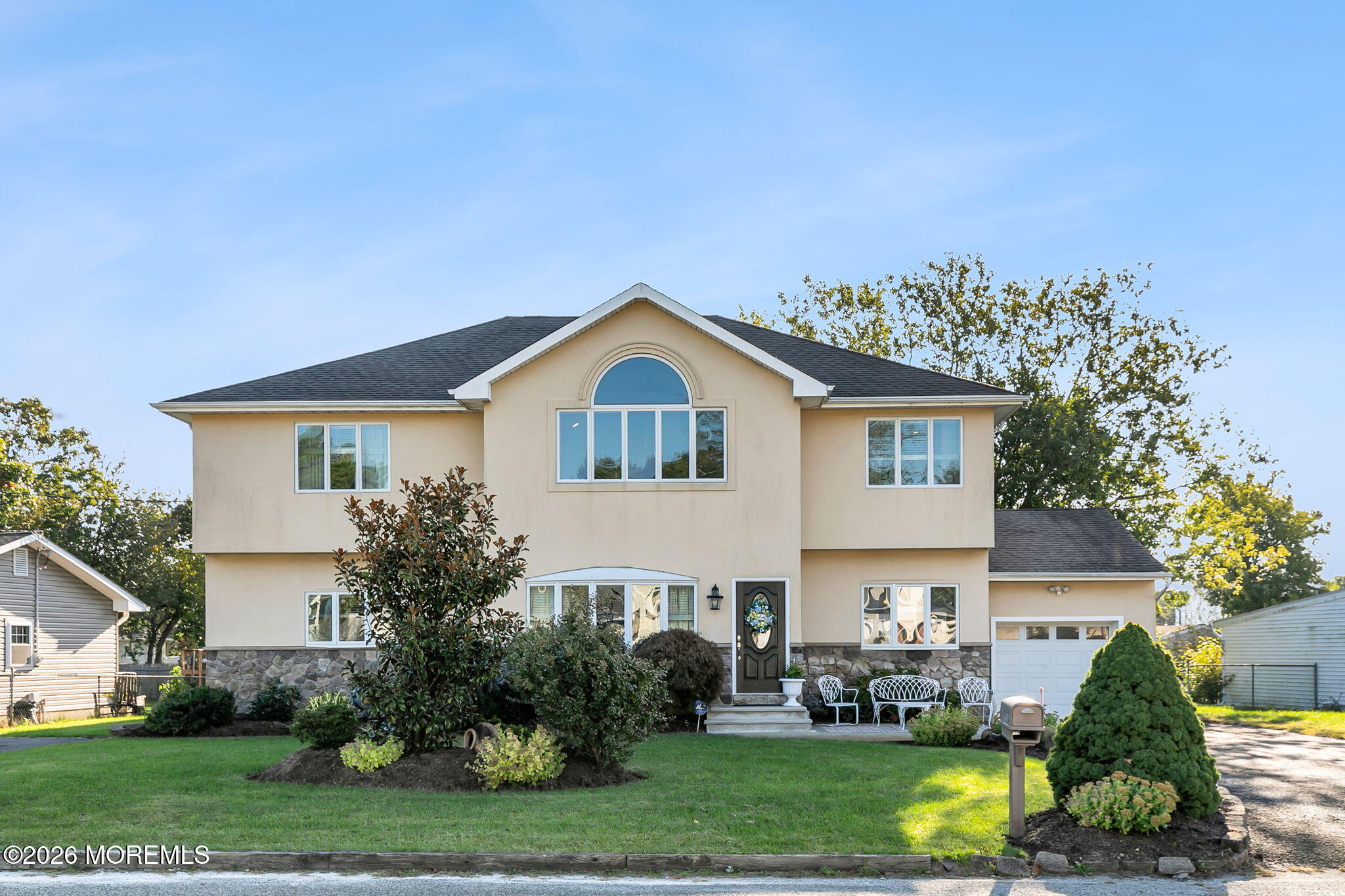 509 Amherst Drive Image 1