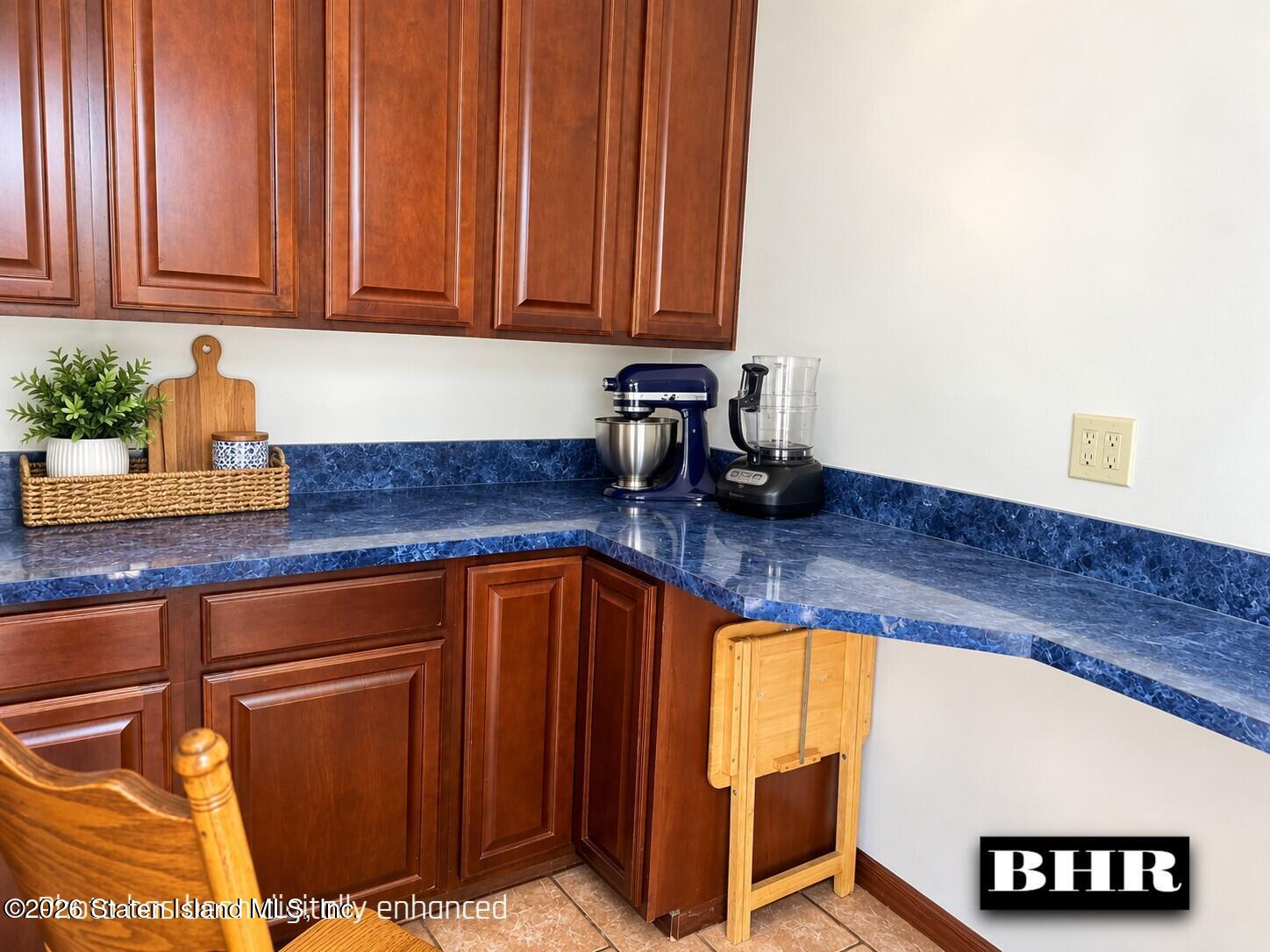64 Renee Place Image 4