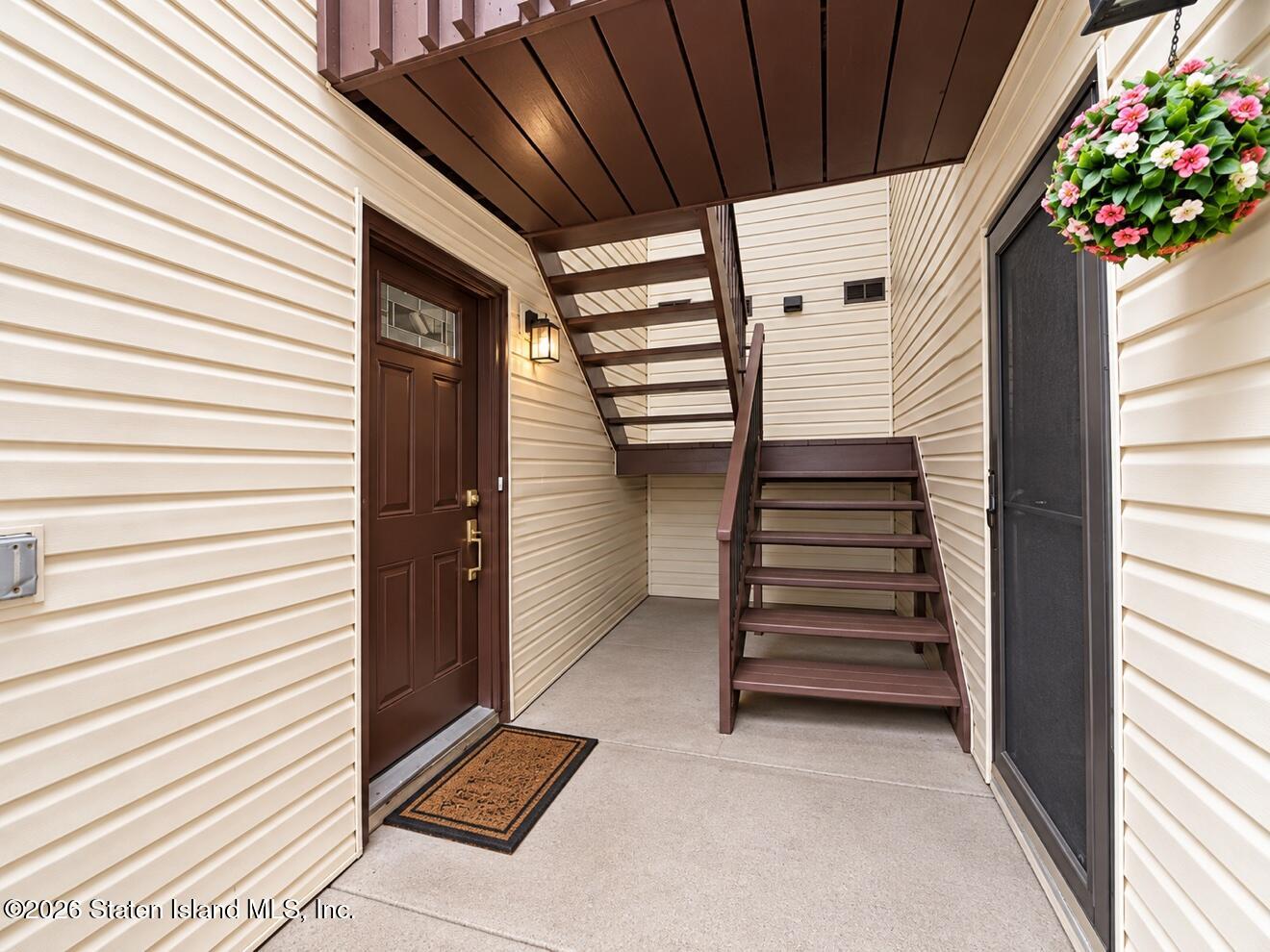 64 Timber Ridge Drive, Staten Island, NY, 10306