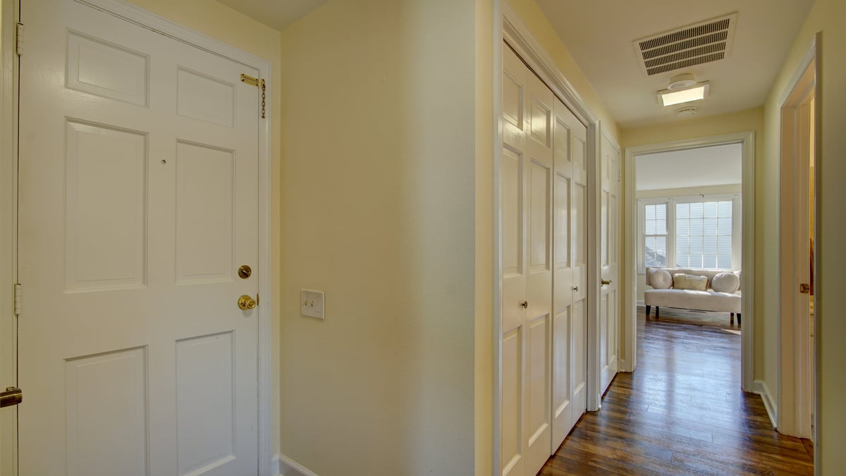 108 P Hanover Lane P Image 3