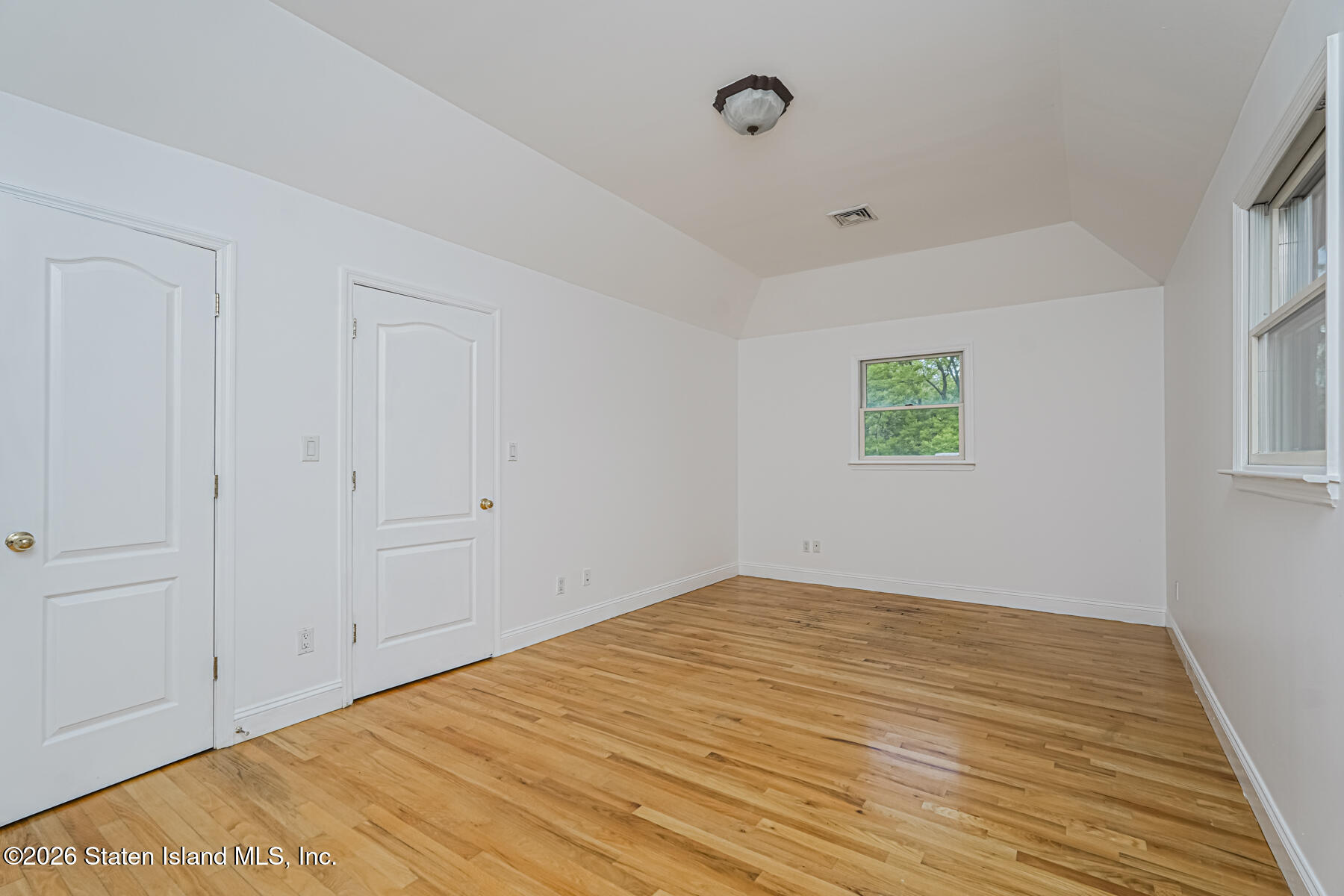 2504 Richmond Road B Image 5