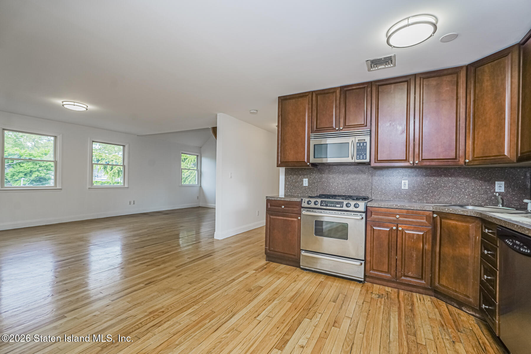 2504 Richmond Road B, Staten Island, NY, 10306 image 9