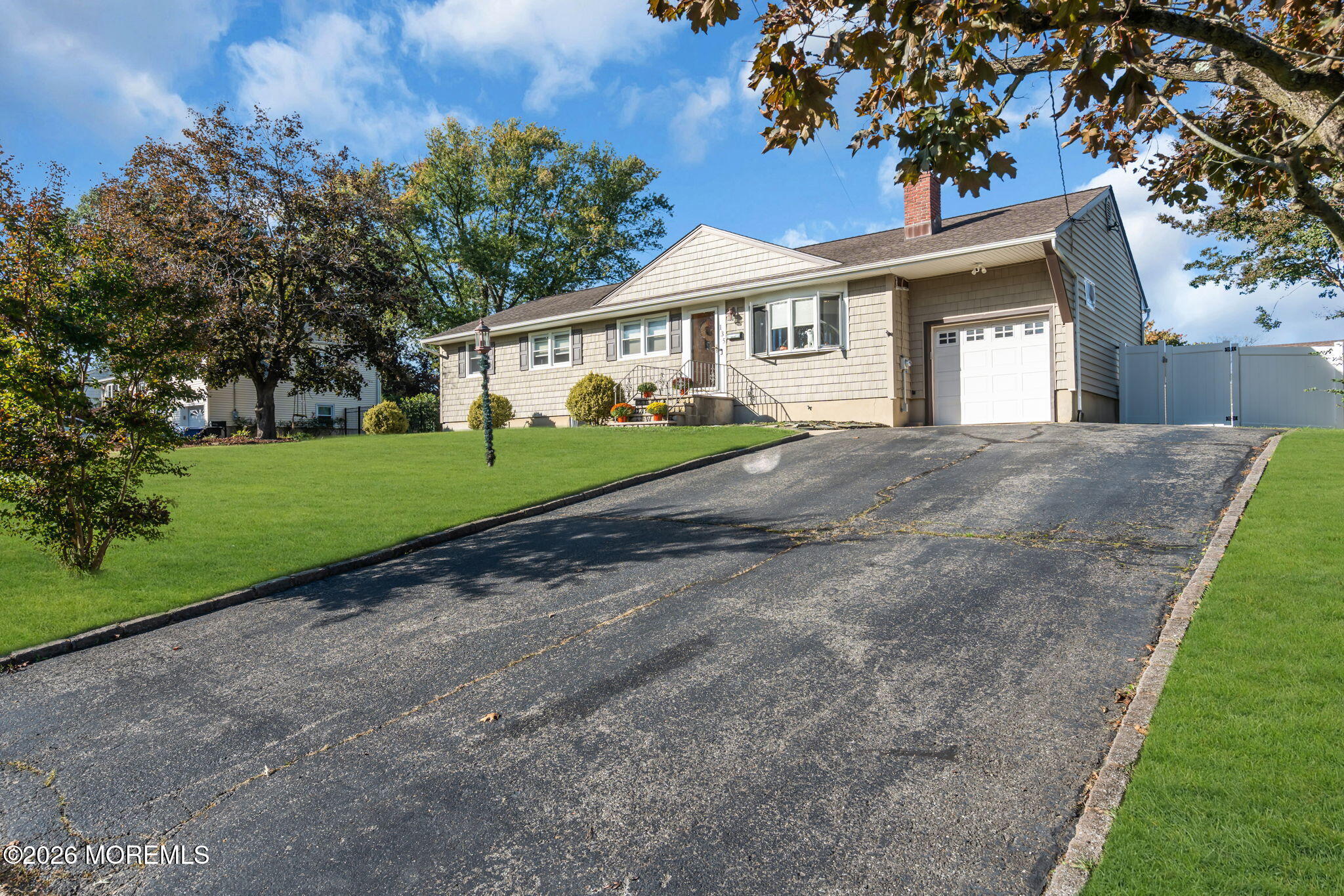 135 Irwin Place Image 5