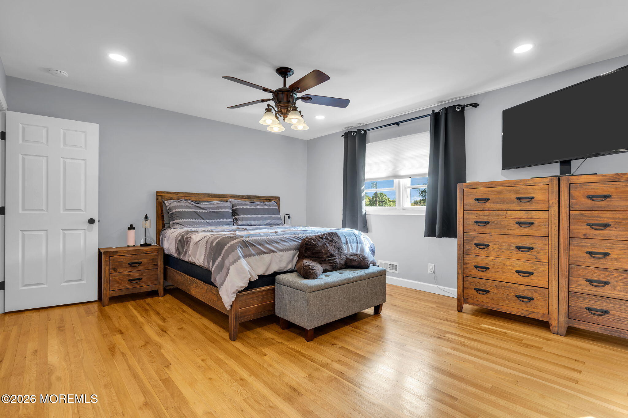 135 Irwin Place, Middletown, NJ, 07748 image 31
