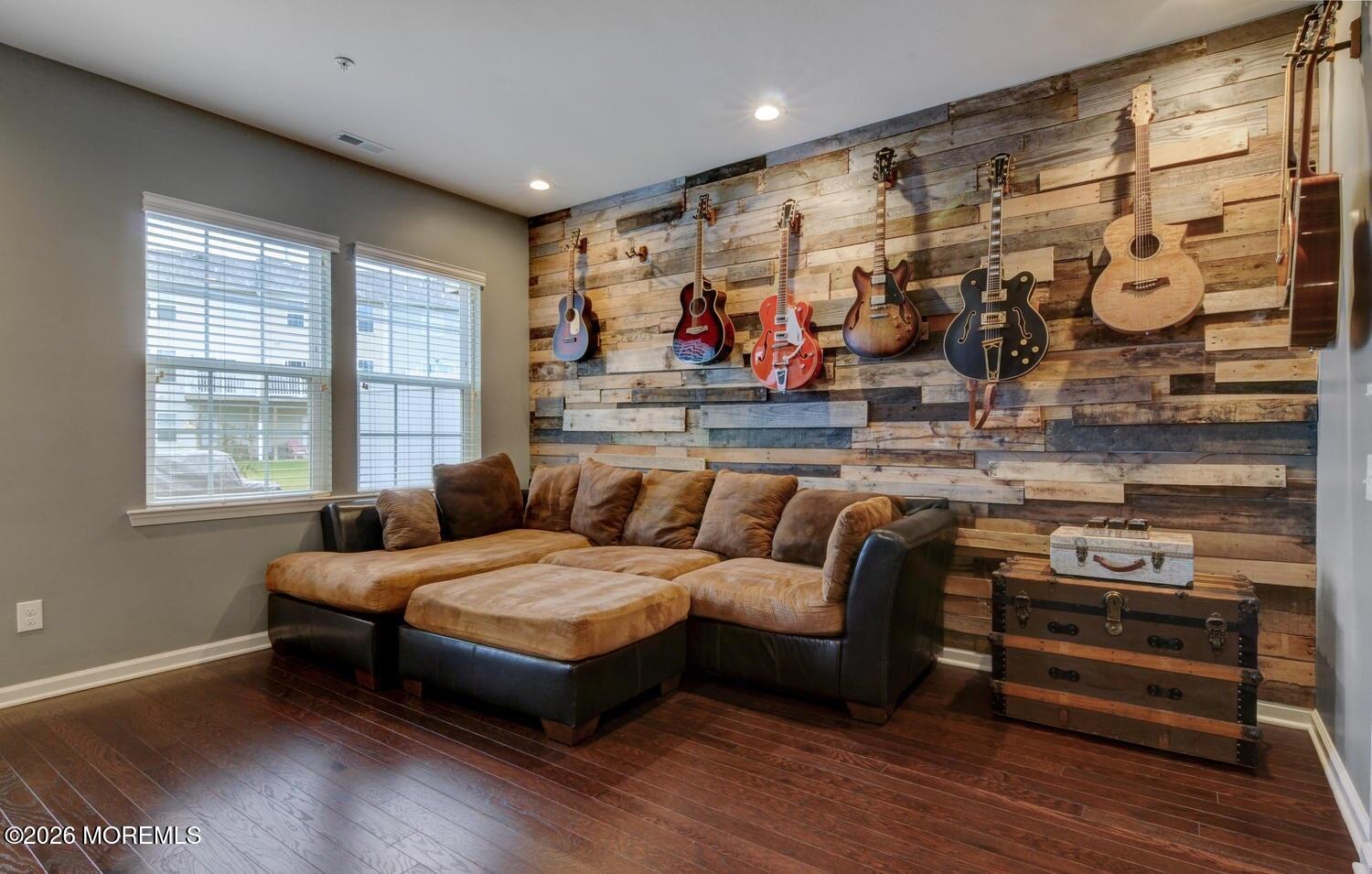 147 Waypoint Drive Image 4