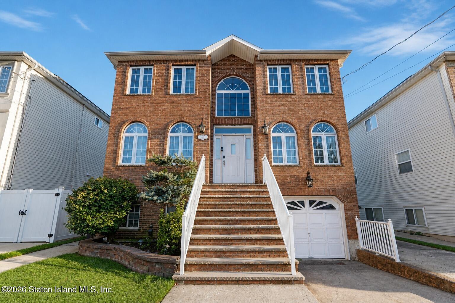 292 Darlington Avenue, Staten Island, NY, 10312