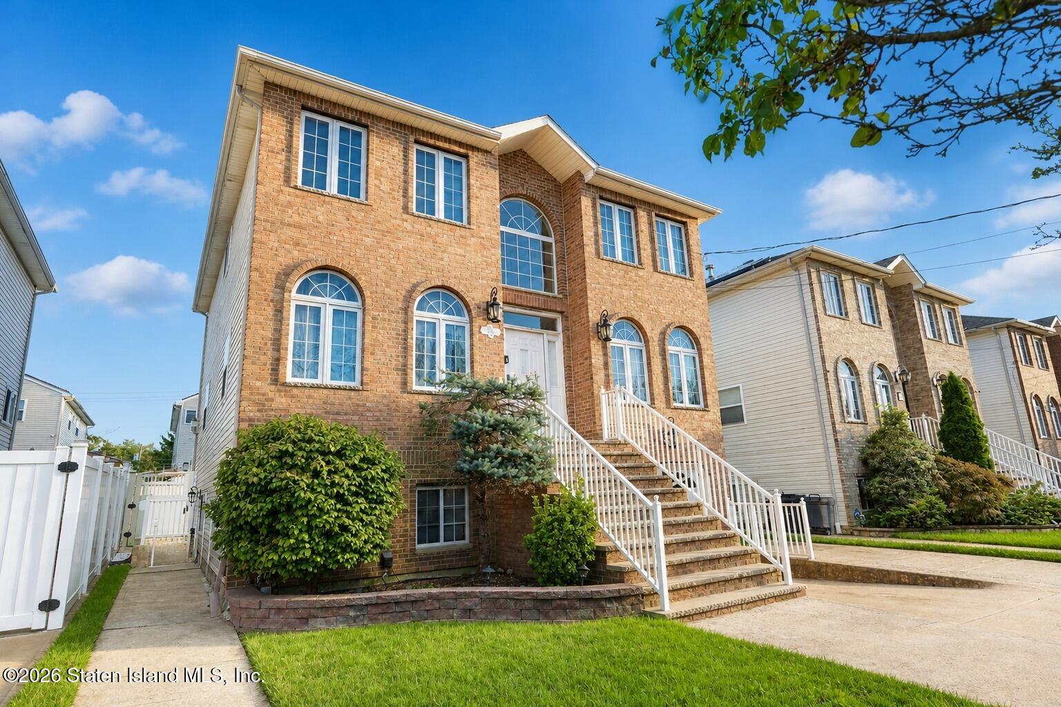 292 Darlington Avenue Image 2