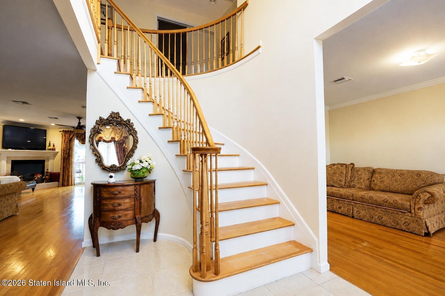 292 Darlington Avenue Image 4