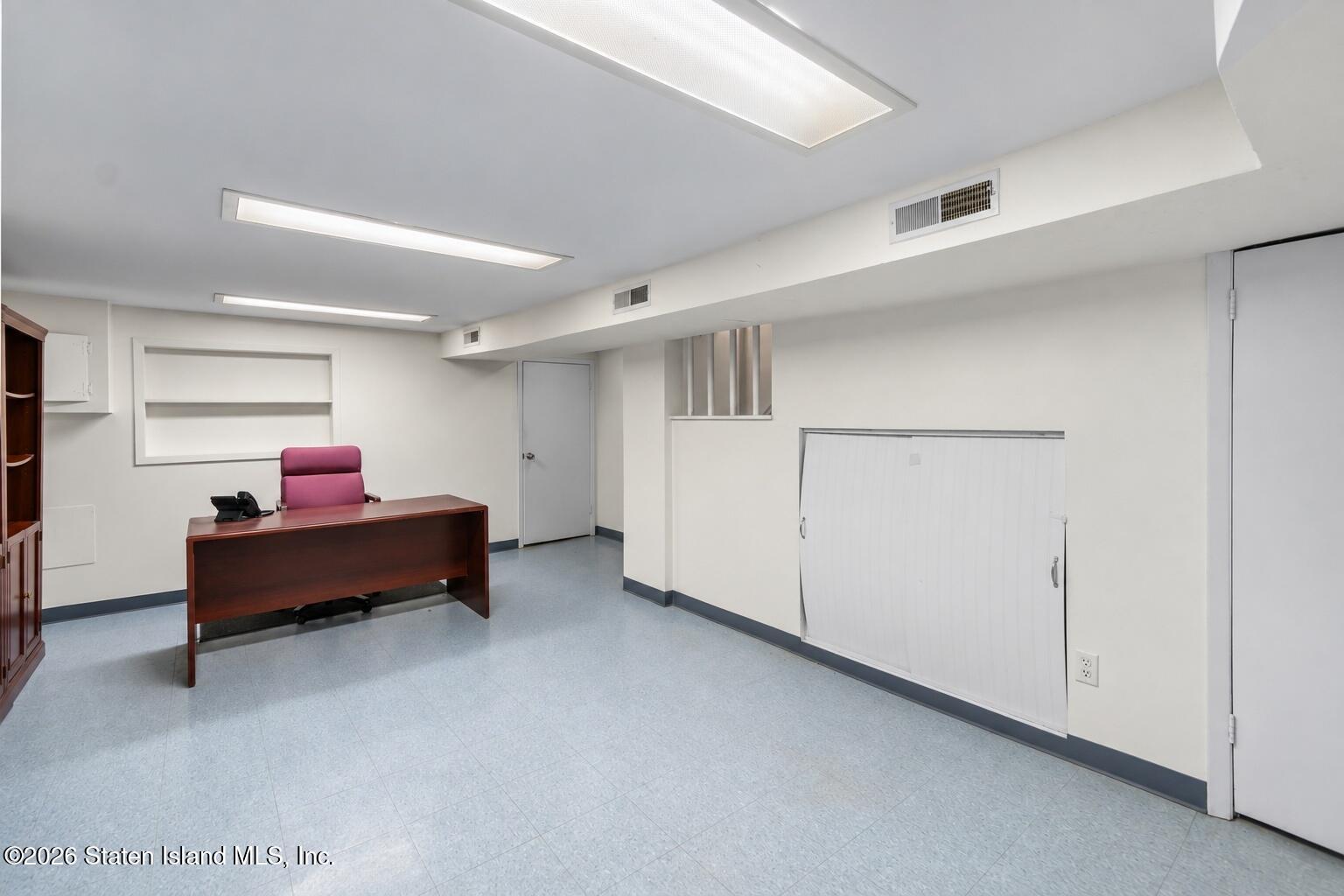 2344 Victory Boulevard, Staten Island, NY, 10314 image 15