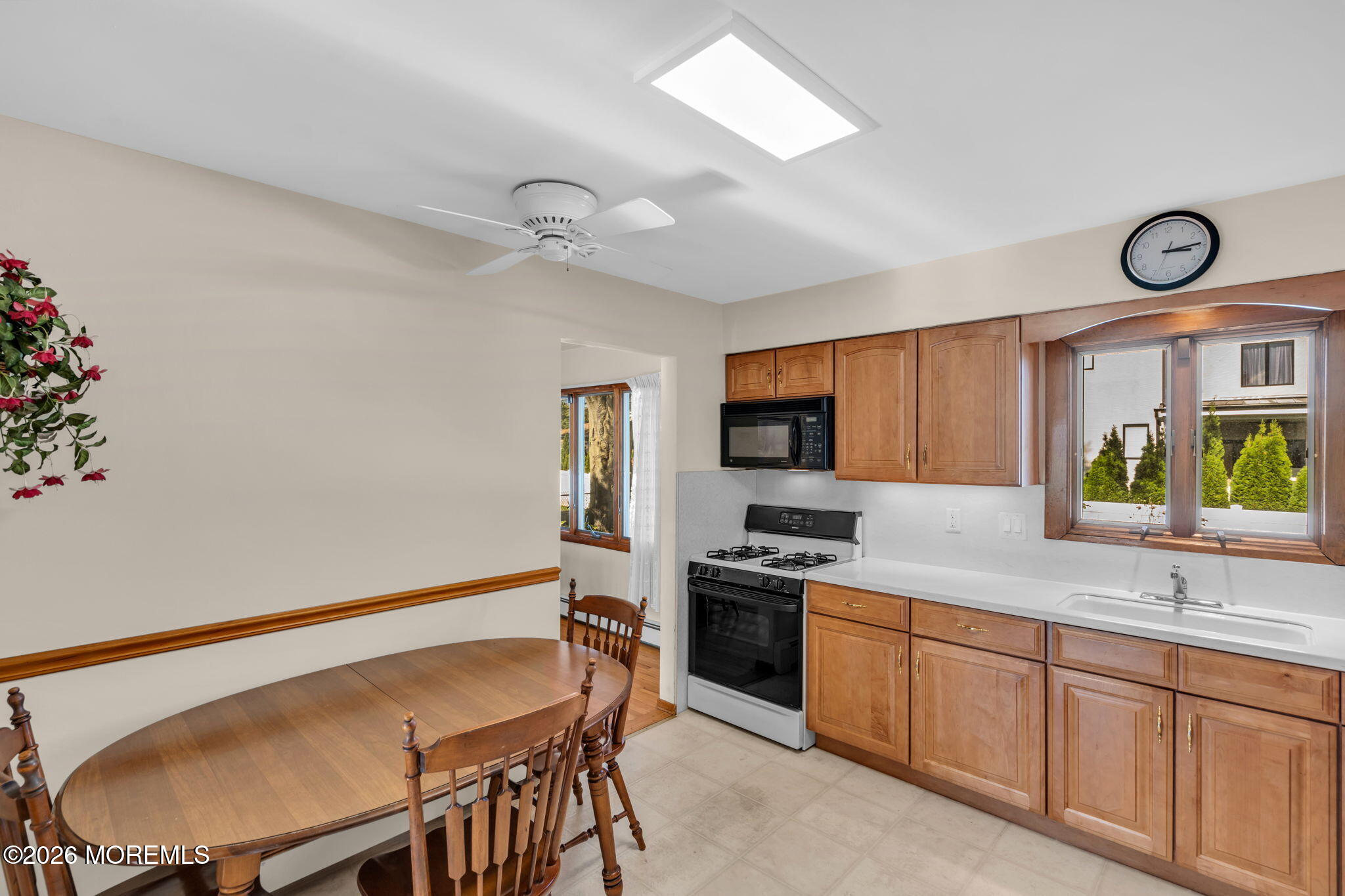 68 Thanksgiving Lane, Clifton, NJ, 07013 image 17