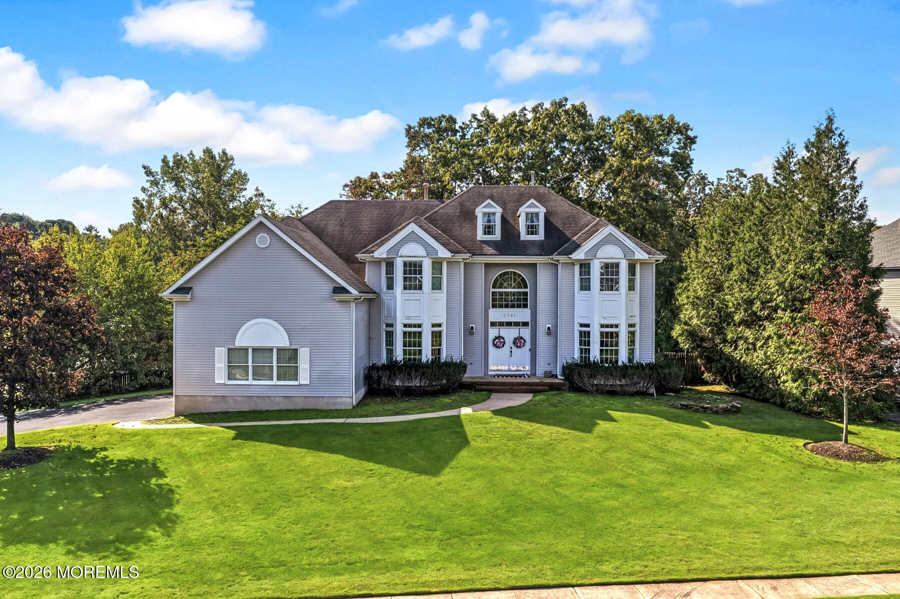 2361 Orchard Crest Boulevard Image 2