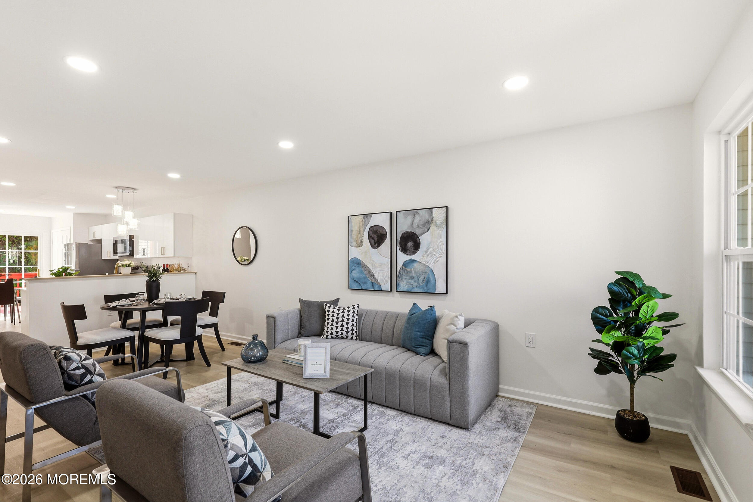 47 E Woodland Avenue C47 Image 5