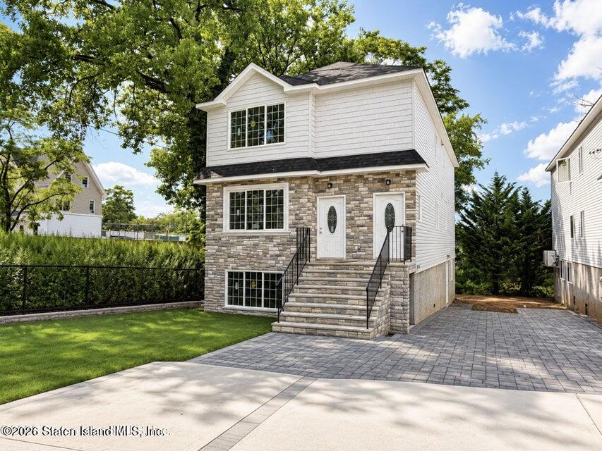 6907 Amboy Road Image 4