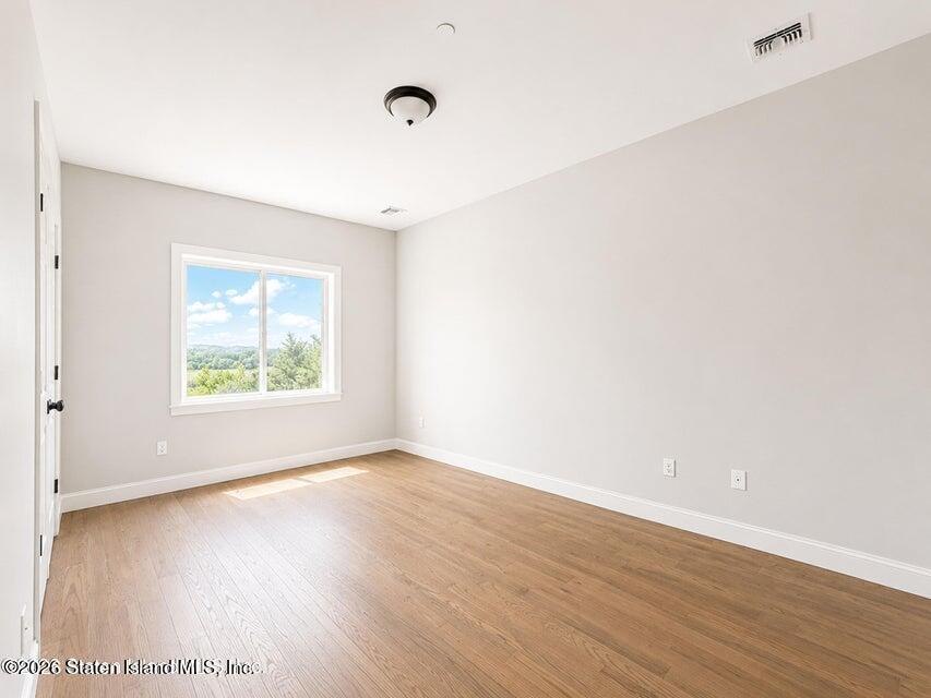 6907 Amboy Road, Staten Island, NY, 10309 image 11