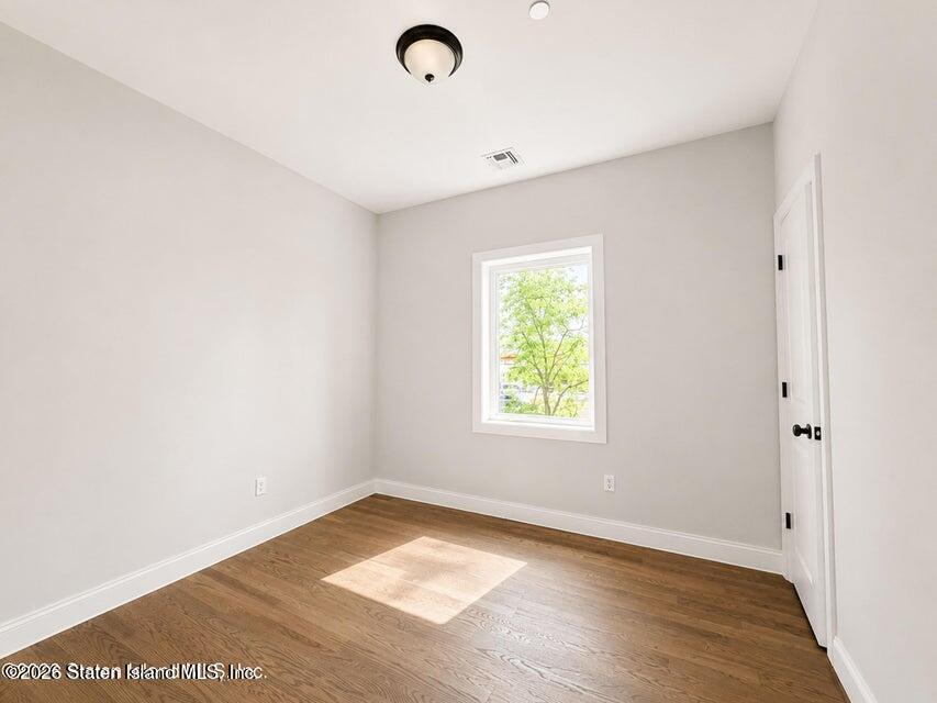 6907 Amboy Road, Staten Island, NY, 10309 image 12