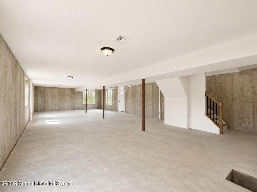 6907 Amboy Road, Staten Island, NY, 10309 image 28