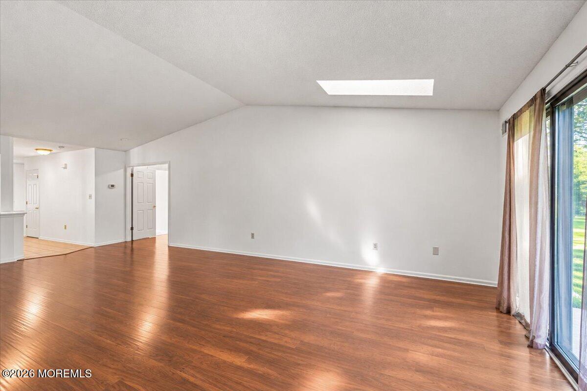 19 Hampton Drive, Marlboro, NJ, 07746 image 9