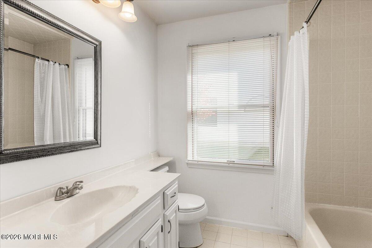 19 Hampton Drive, Marlboro, NJ, 07746 image 16
