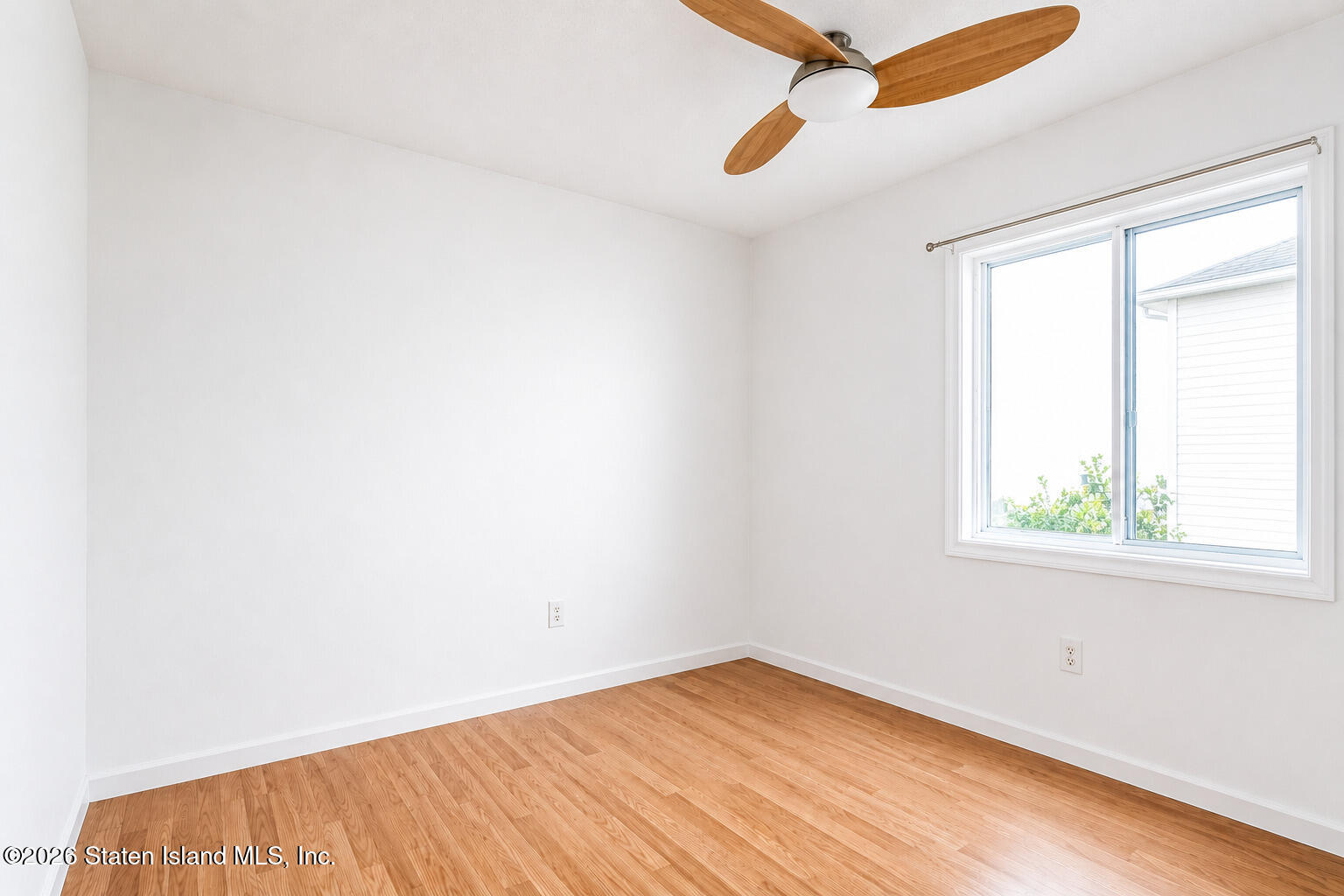 515 Ilyssa Way, Staten Island, NY, 10312 image 12