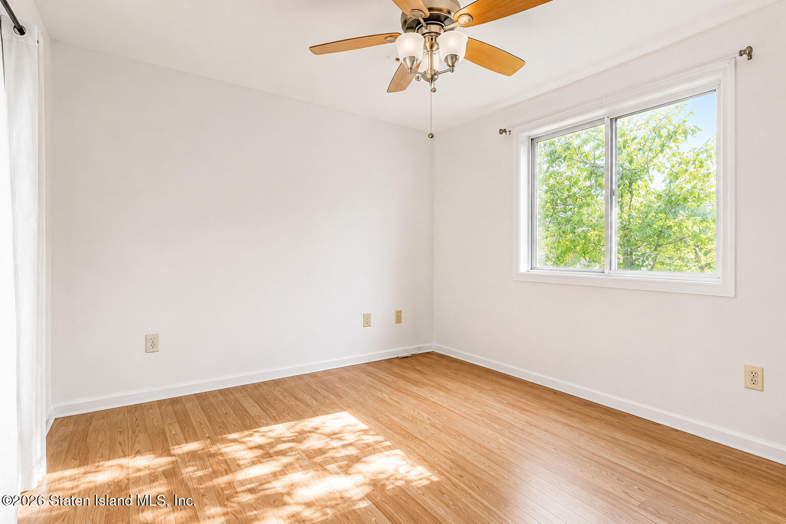515 Ilyssa Way, Staten Island, NY, 10312 image 18