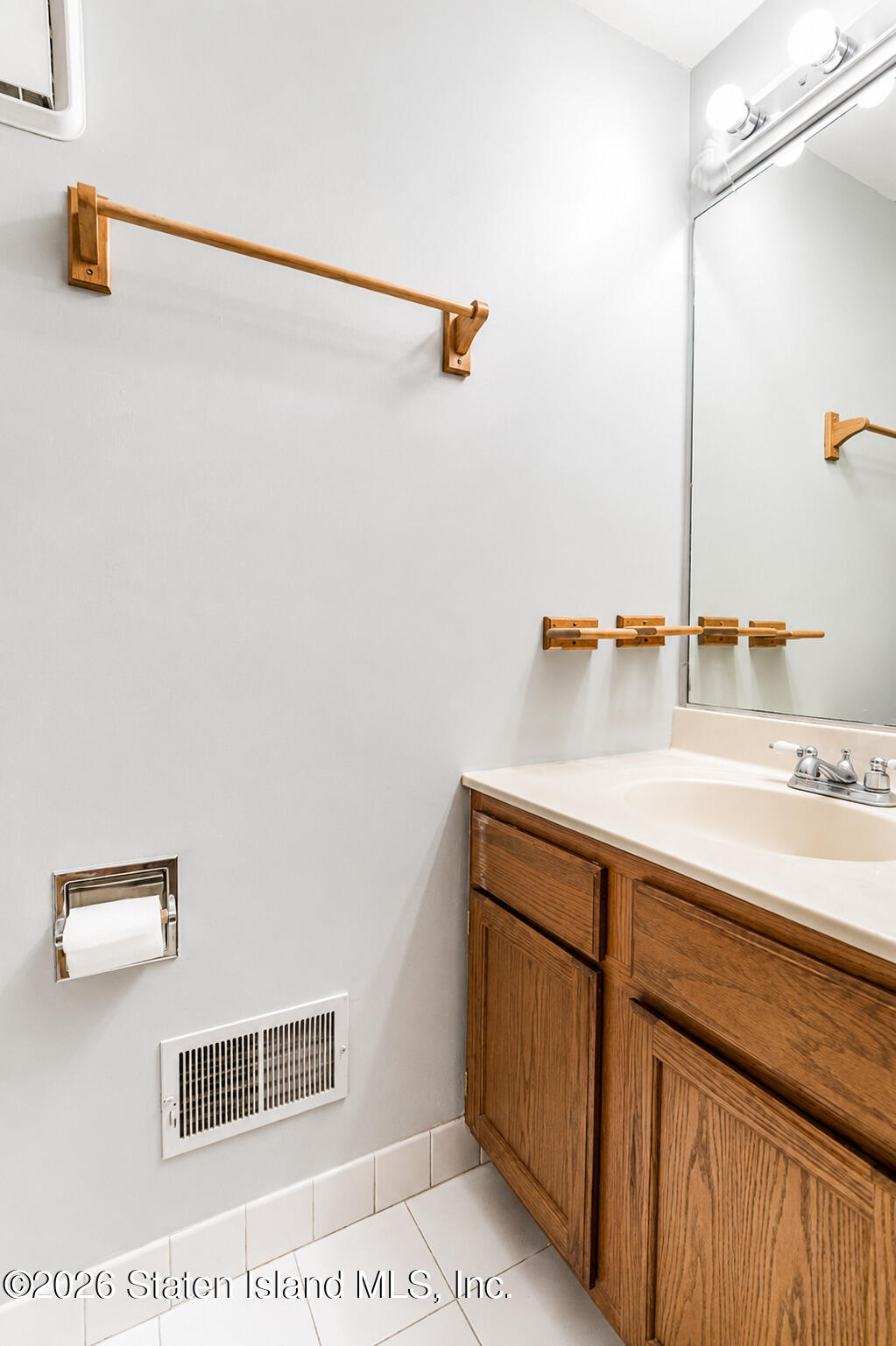 515 Ilyssa Way, Staten Island, NY, 10312 image 22