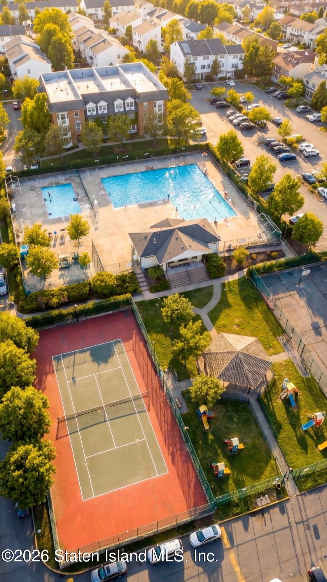 515 Ilyssa Way, Staten Island, NY, 10312 image 26