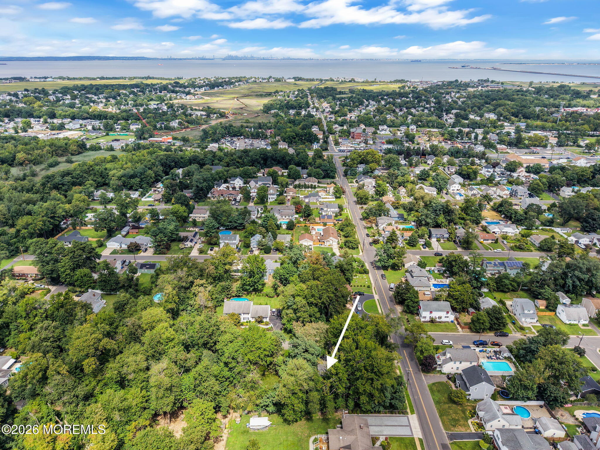 390 Church Street, Belford, NJ, 07718 image 25