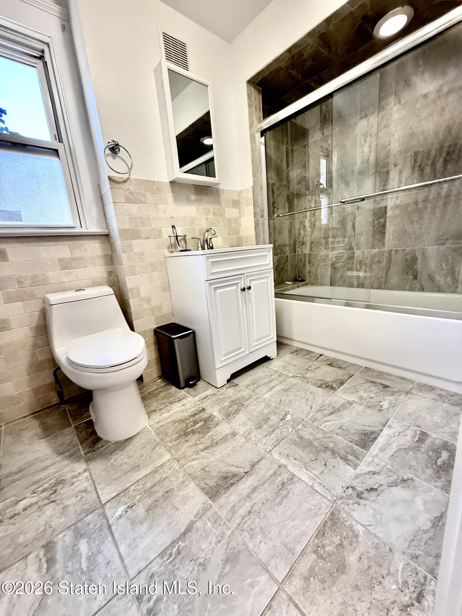 108 Crystal Avenue, Staten Island, NY, 10314 image 11