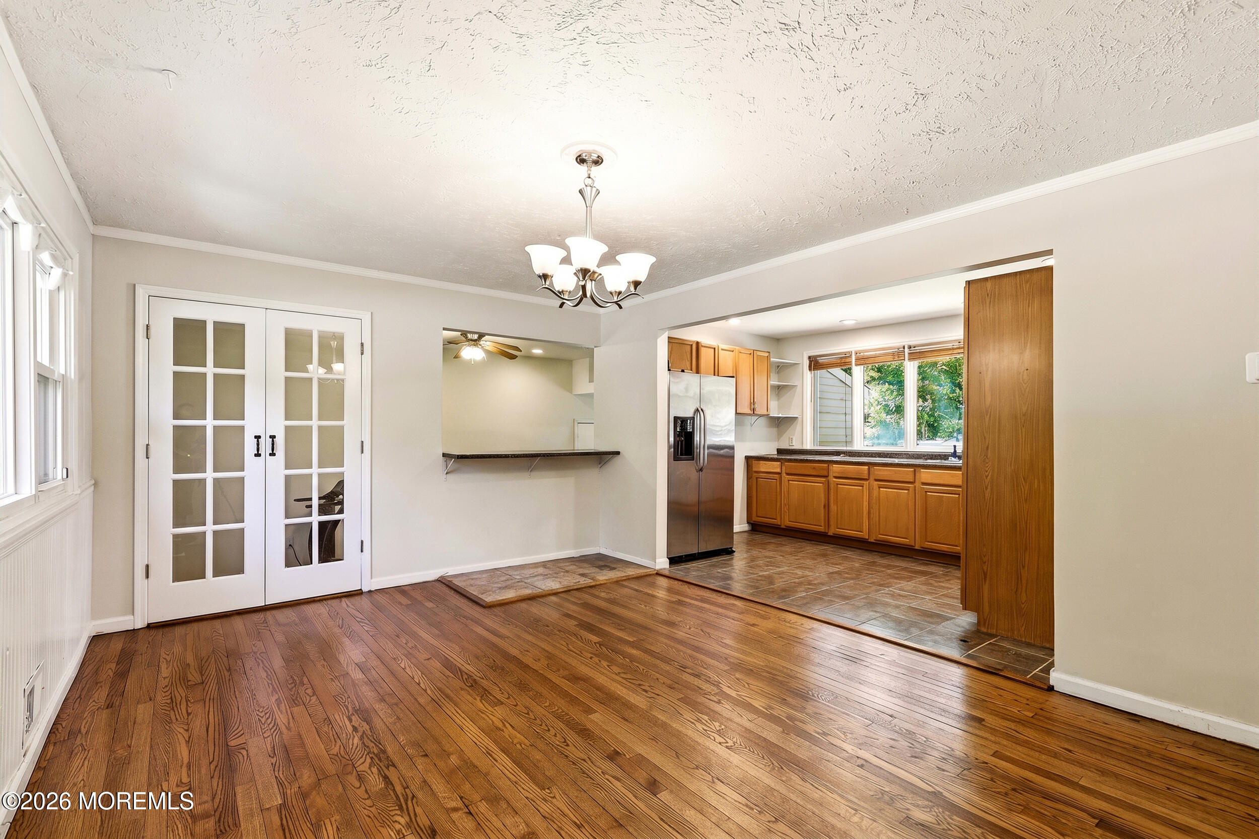 2627 Ridgeway Road Image 4