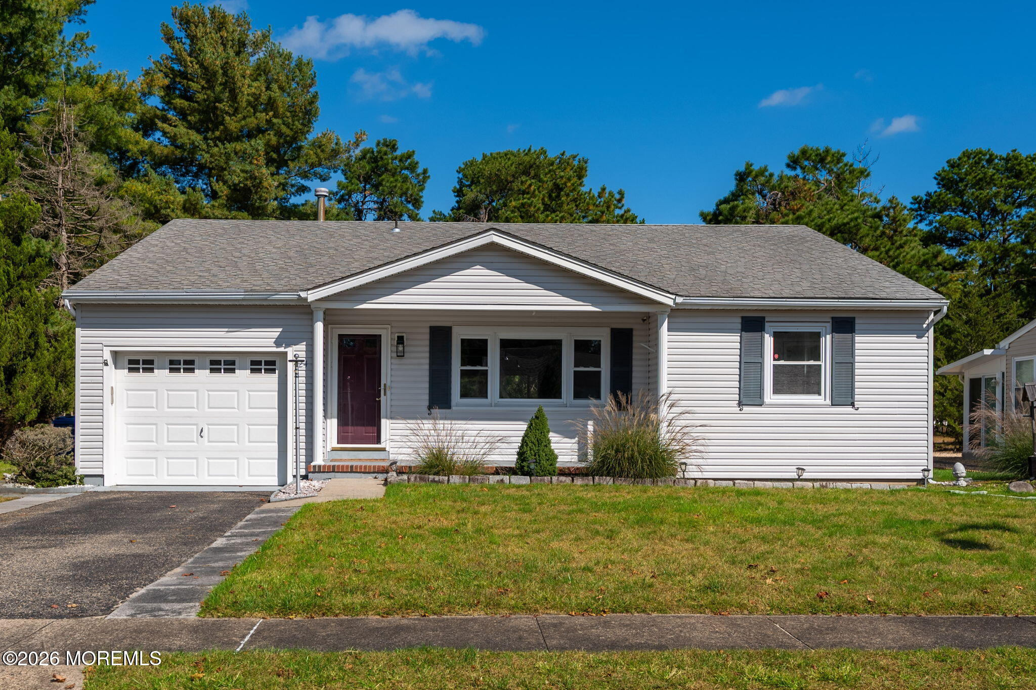 24 Rutland Drive Image 3