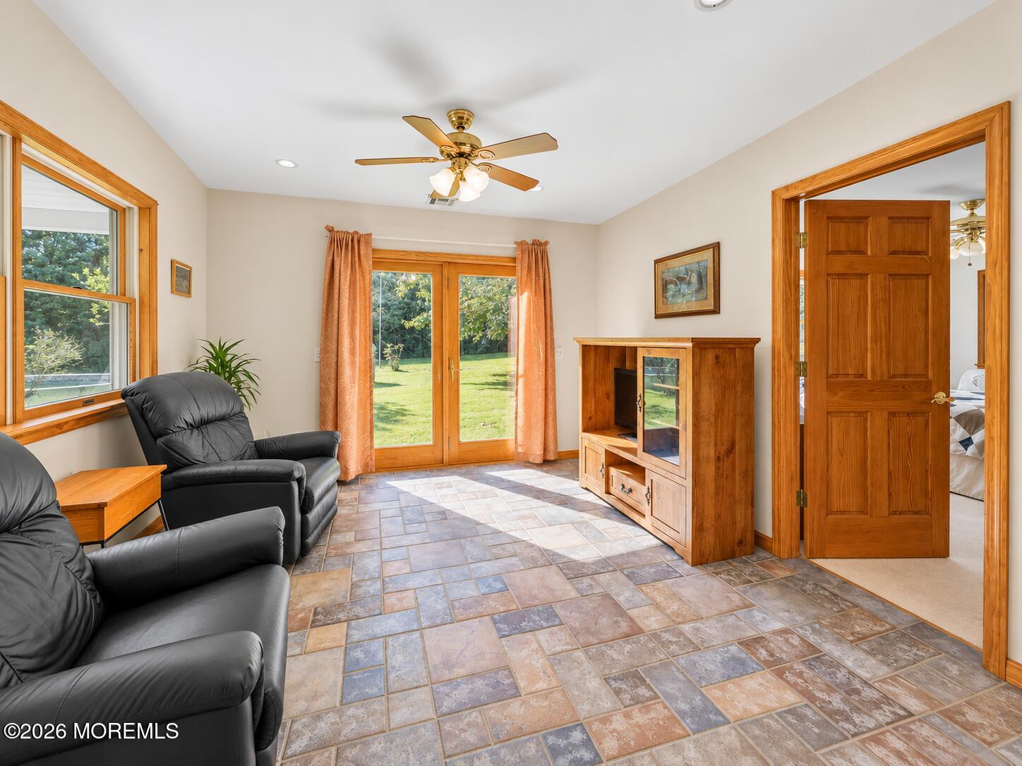 26 Rues Road, Upper Freehold, NJ, 08501 image 7