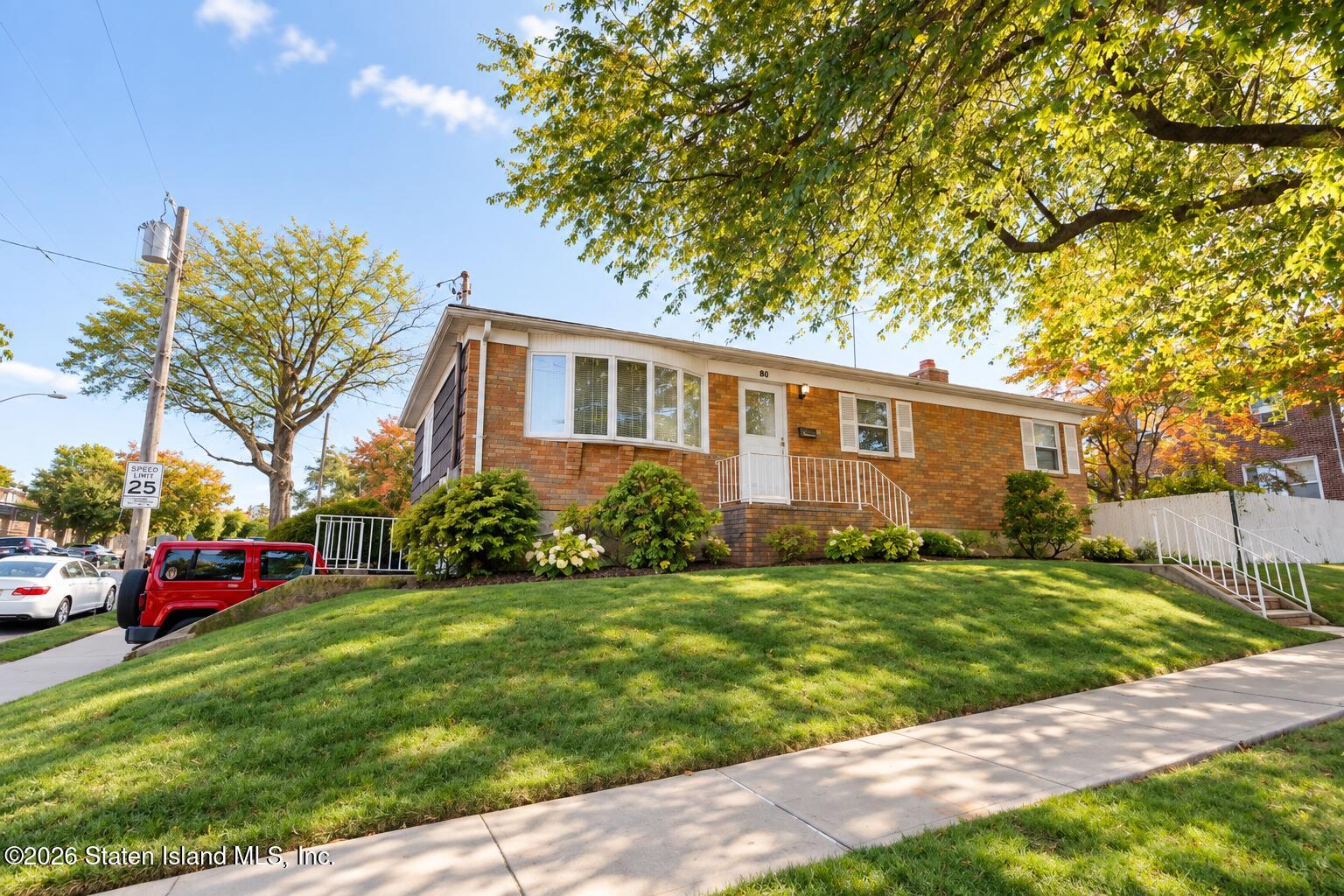 80 Jefferson Avenue Image 2