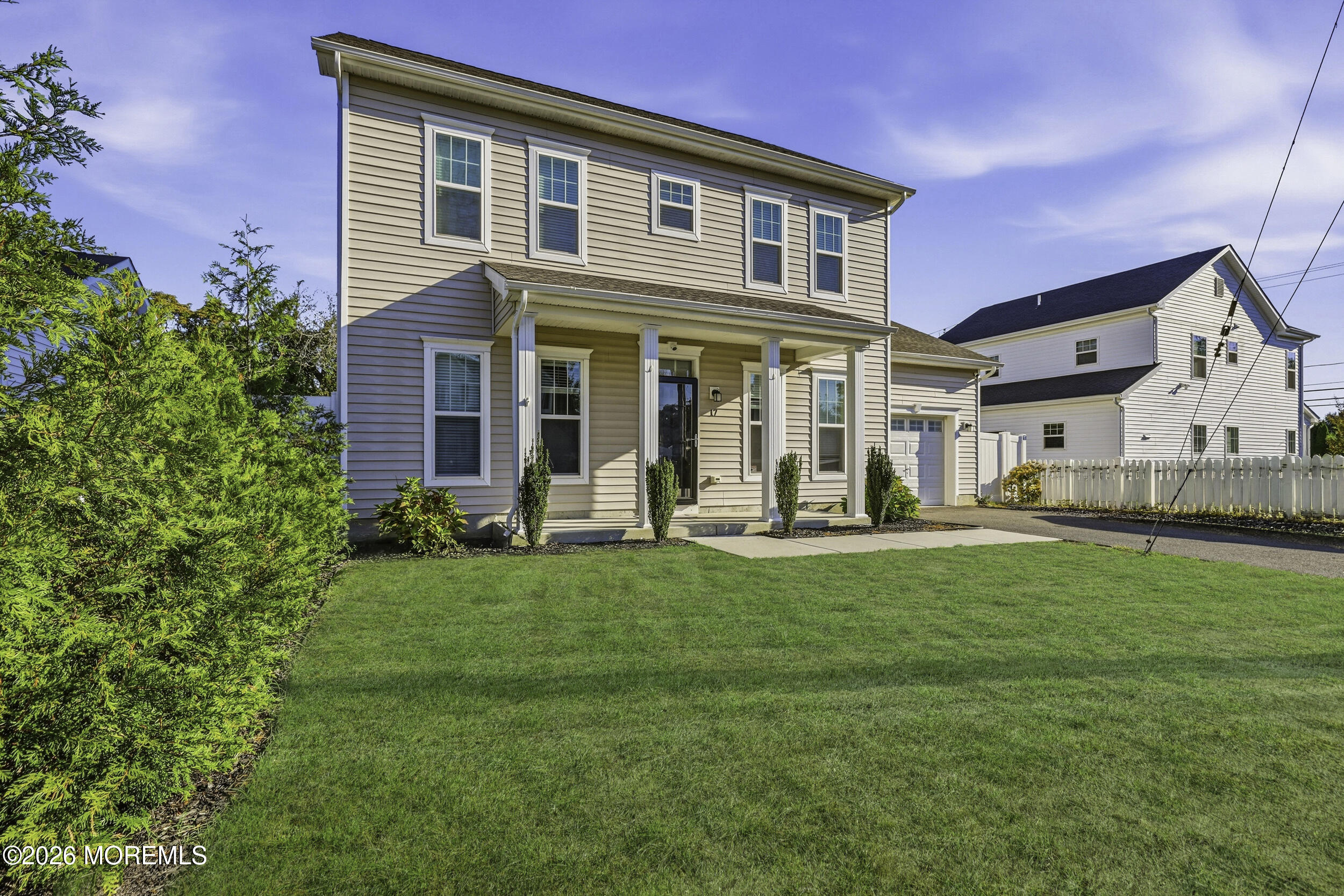 17 4th Avenue Image 2