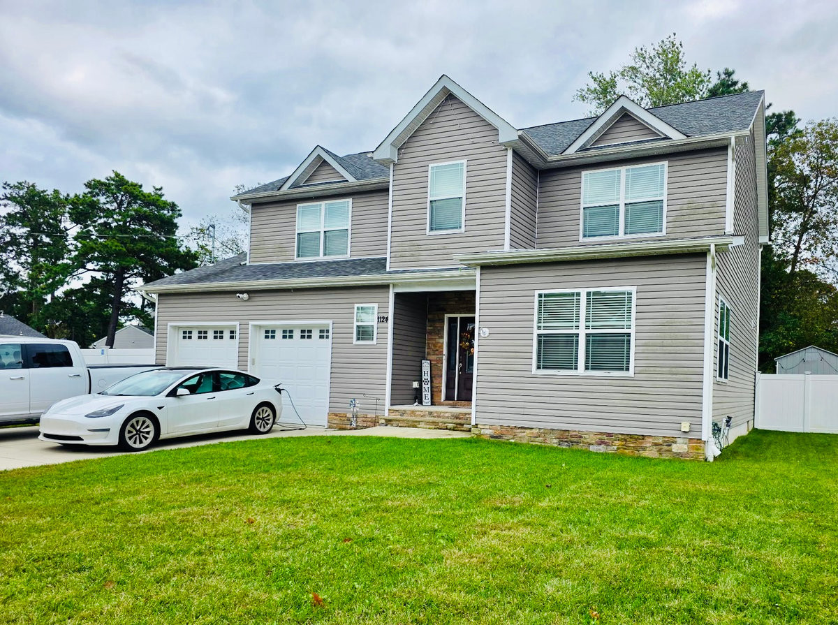 1124 Monmouth Avenue, Toms River, NJ, 08757