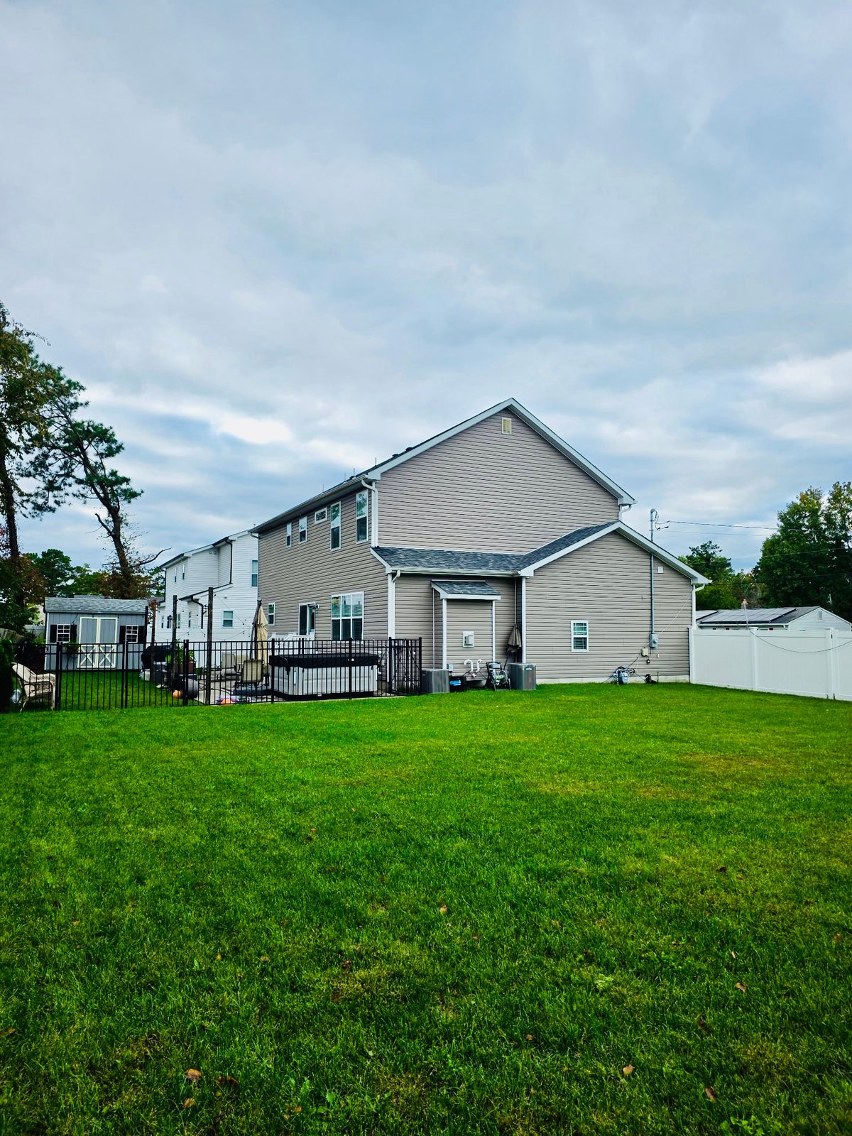 1124 Monmouth Avenue Image 2