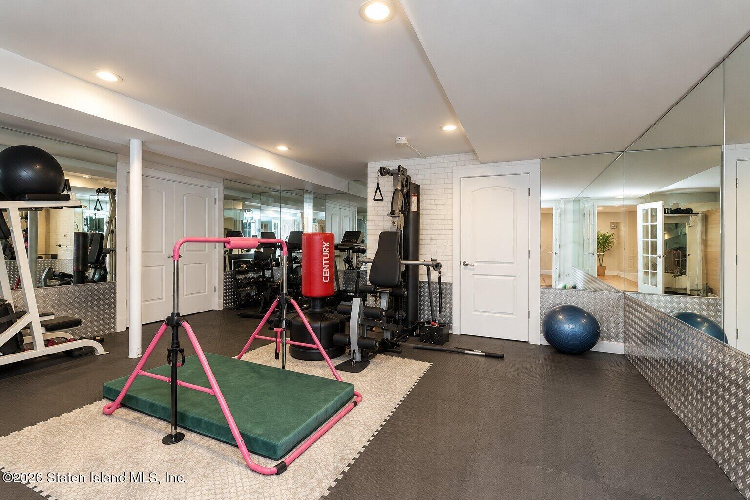 131 Hopping Avenue, Staten Island, NY, 10307 image 23