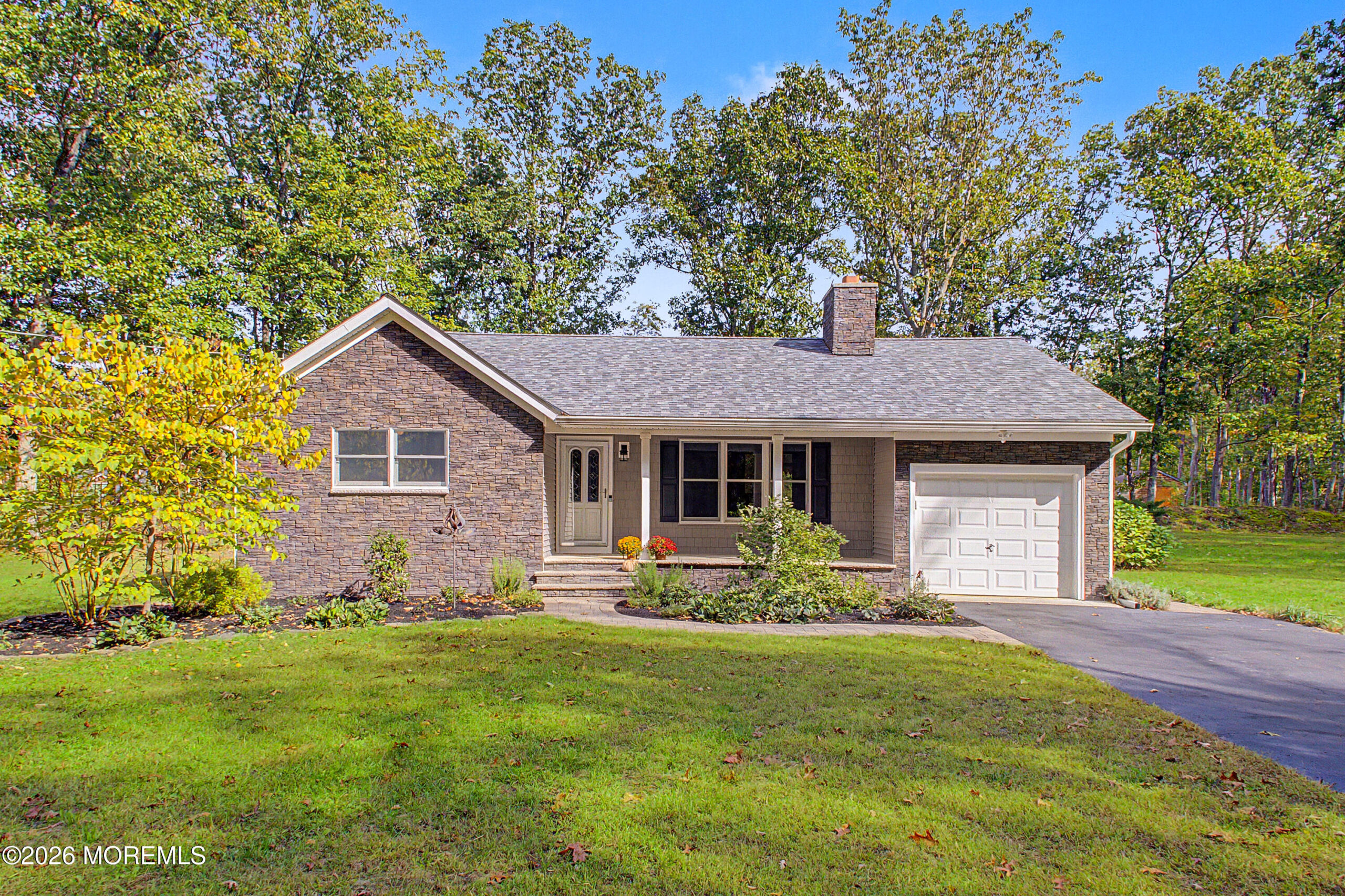 15 Hendrickson Drive, Cream Ridge, NJ, 08514