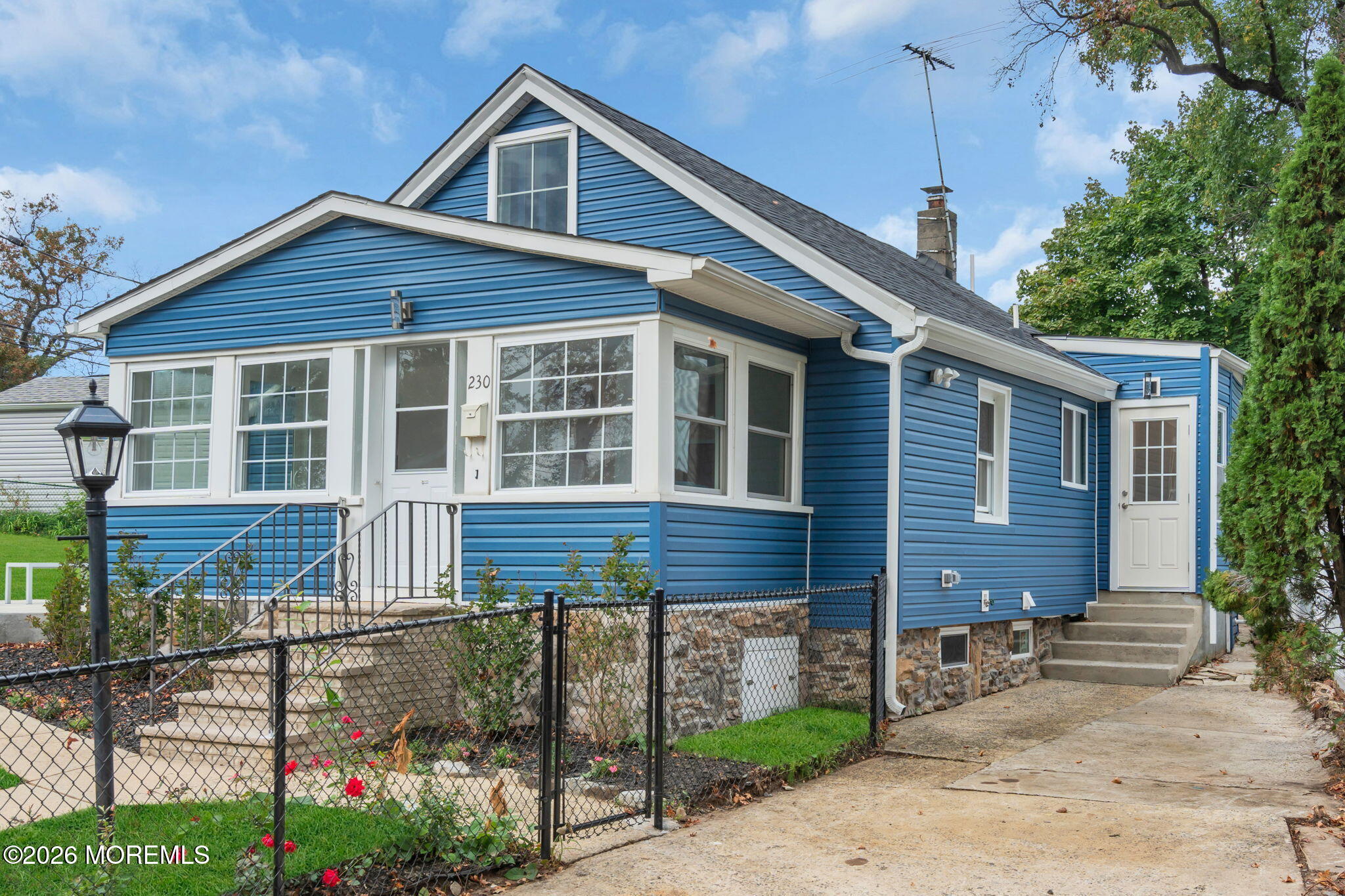 230 Hillcrest Avenue Image 2